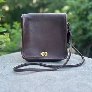 Handbag, Coach crossbody compact pouch Style 9620